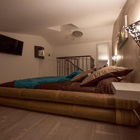 Chambre D'Hotes Bulle D'Eden Ла-Сейн-сюр-Мер Екстер'єр фото