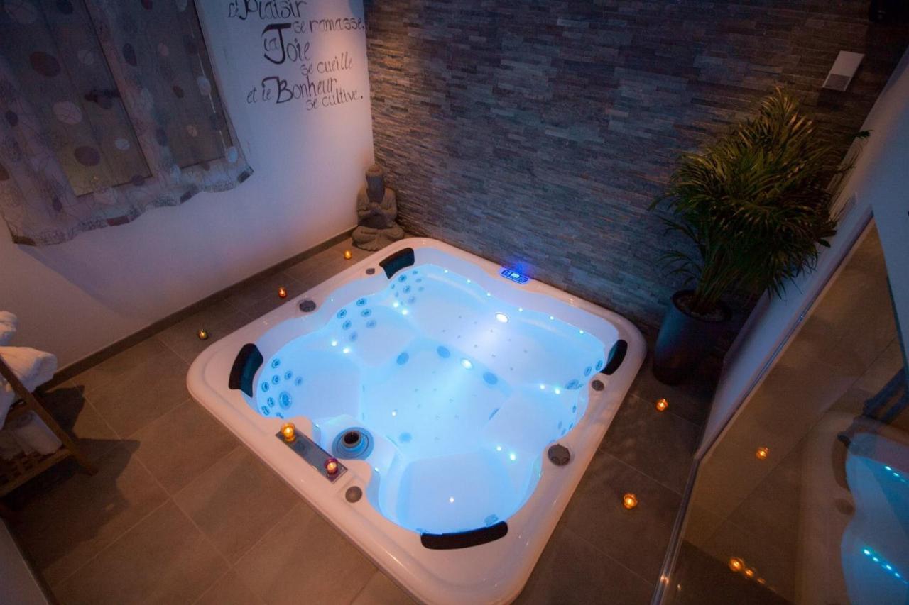 Chambre D'Hotes Bulle D'Eden Ла-Сейн-сюр-Мер Екстер'єр фото
